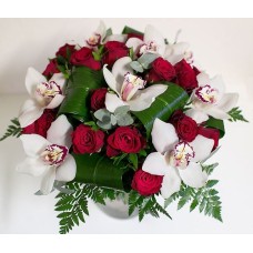Luxury orchid bouquet with red roses L